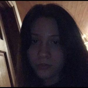 Meet your Posher, Dakota